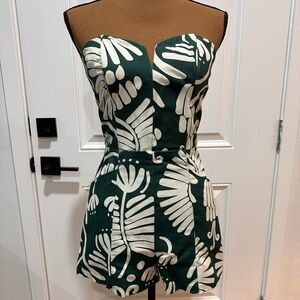 Green and White Palm Patterned Romper XS